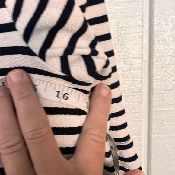 Green Envelope Blouse - Picture 3 of 4